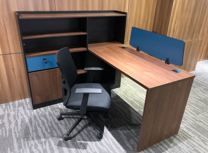 賓館套房家具圖片